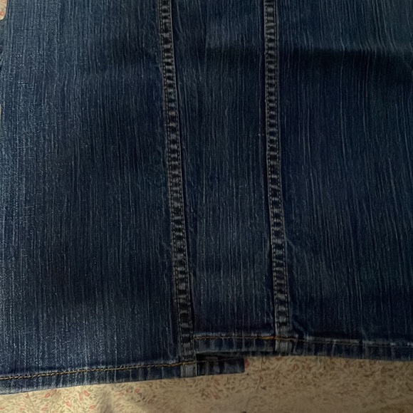 Jeans - Picture 3 of 4